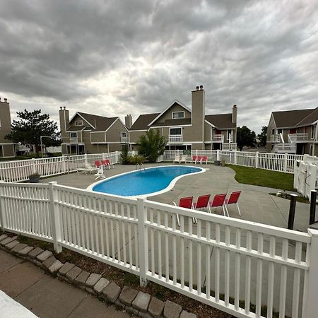 Hawthorn Extended Stay By Wyndham Wichita Bagian luar foto