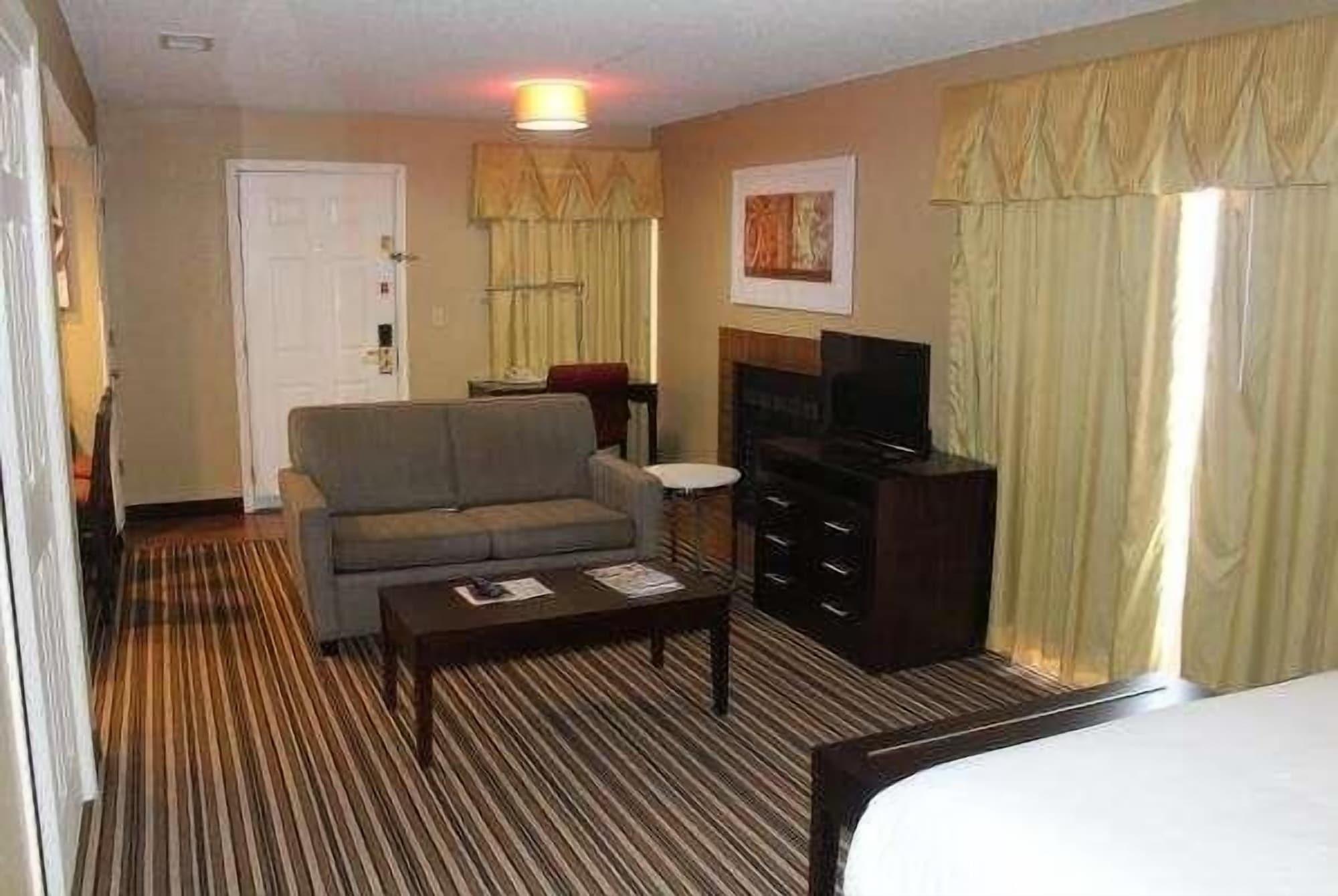 Hawthorn Extended Stay By Wyndham Wichita Bagian luar foto