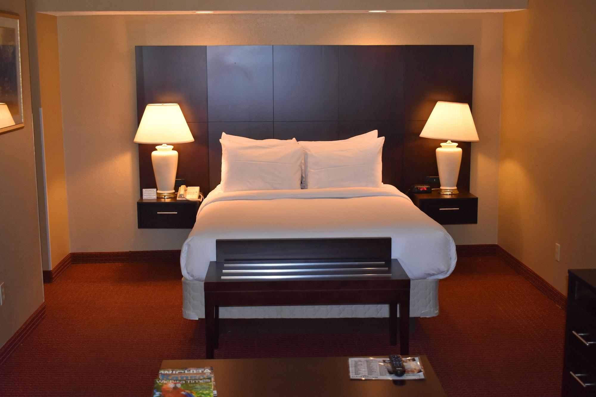 Hawthorn Extended Stay By Wyndham Wichita Bagian luar foto