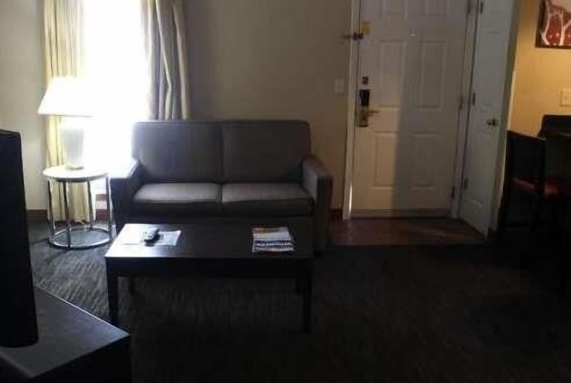 Hawthorn Extended Stay By Wyndham Wichita Bagian luar foto