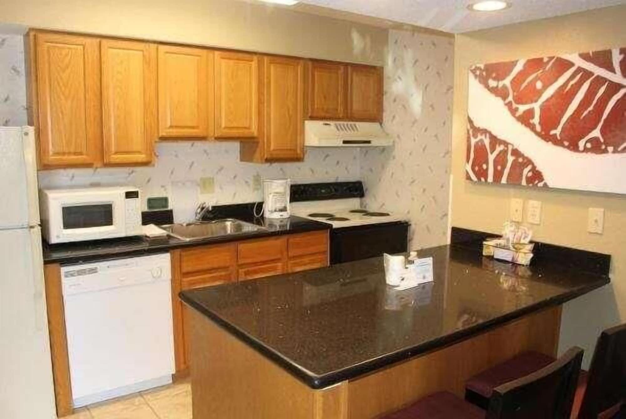 Hawthorn Extended Stay By Wyndham Wichita Bagian luar foto